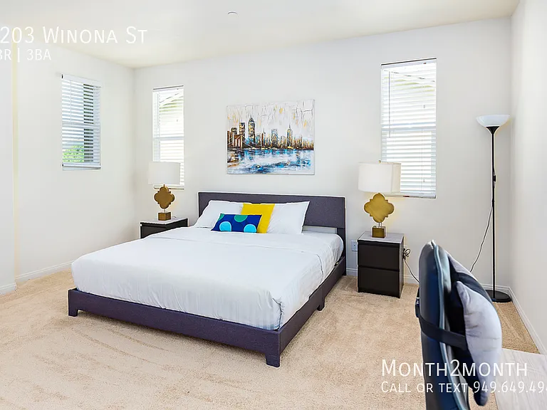 6203 Winona St — Photo 9