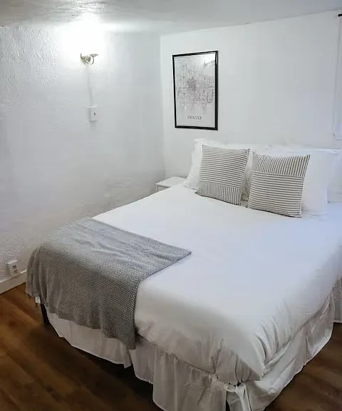 2337 E 12th Ave #3 — Photo 9
