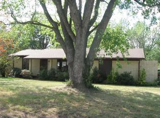 2837 N Loxley Ave, Fayetteville, AR 72703