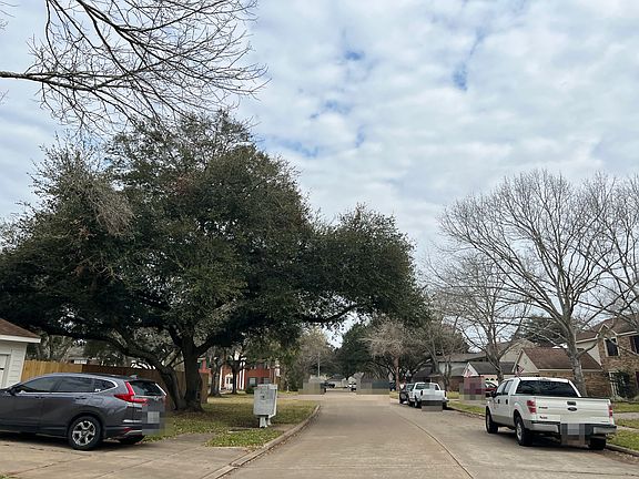 4th image of 3302 Whispering Way Dr