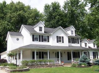 5878 Heritage Ct, Hudson, OH 44236