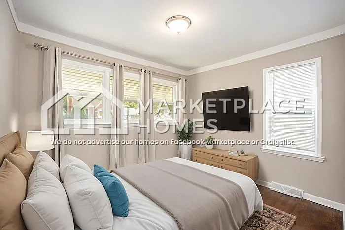 8147 Prospect Ave — Photo 13