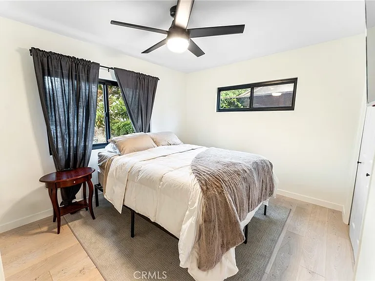 2428 Glyndon Ave — Photo 36