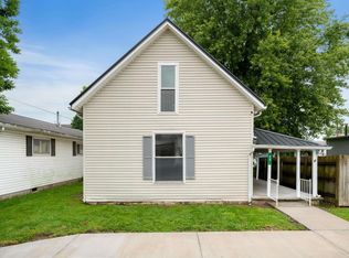 32 W Main St, Redkey, IN 47373