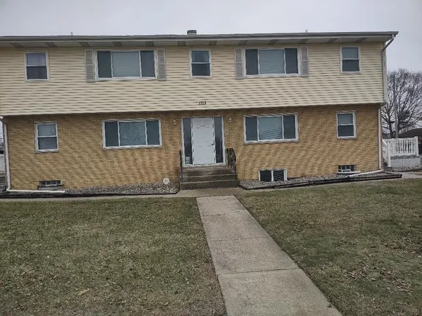 1713 N Rensselaer Ave #F-5, Griffith, IN 46319