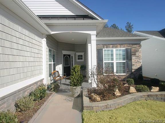 2nd image of 2027 Moultrie Ct