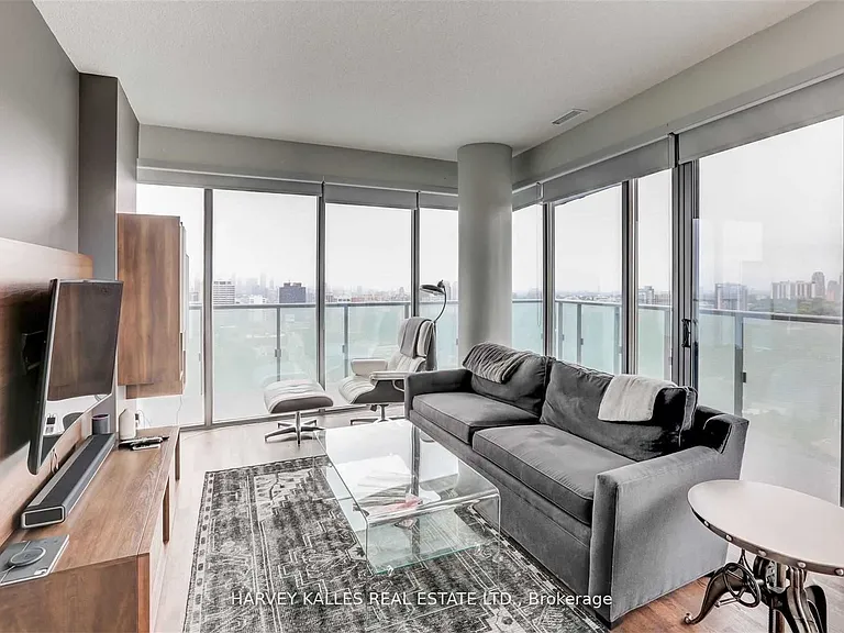 1815 Yonge St #2502 — Photo 15