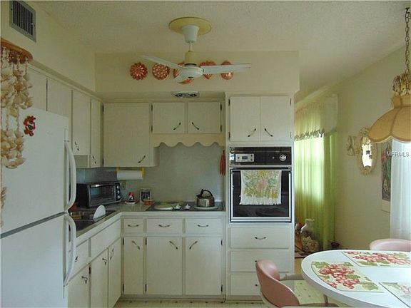 4th image of 2426 Persian Dr APT 2