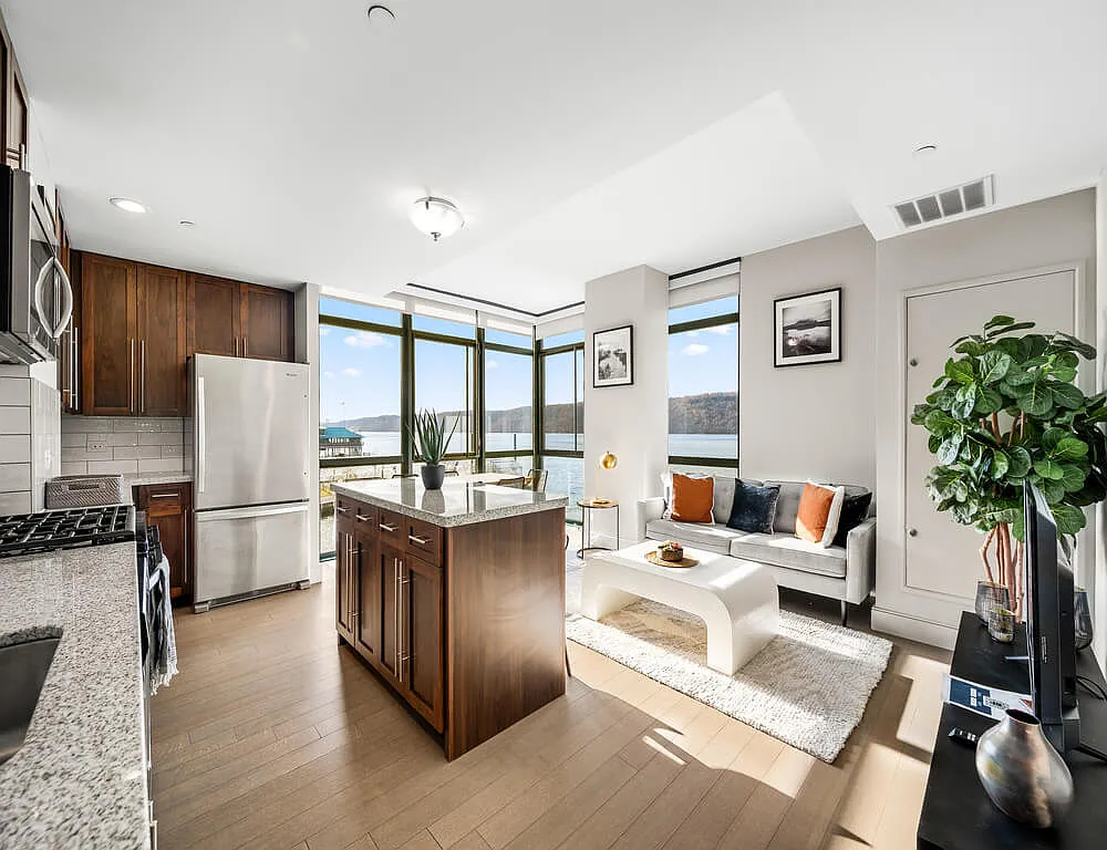 Hudson Park Community — Photo 1