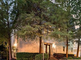2429 Worthington St, Dallas, TX 75204