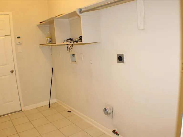 12231 Ashford Park Dr — Photo 21