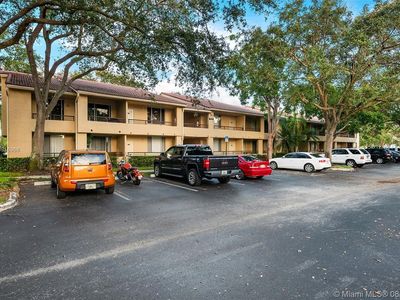 921 Lyons Rd APT 3203, Coconut Creek, FL, 33063