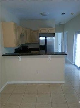 1st image of 401 Navarre Ave