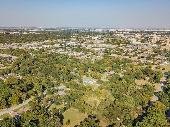 4th image of 1502 W 2nd St Lot 1