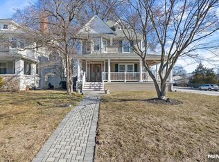 258 Clinton Pl, Hackensack, NJ 07601