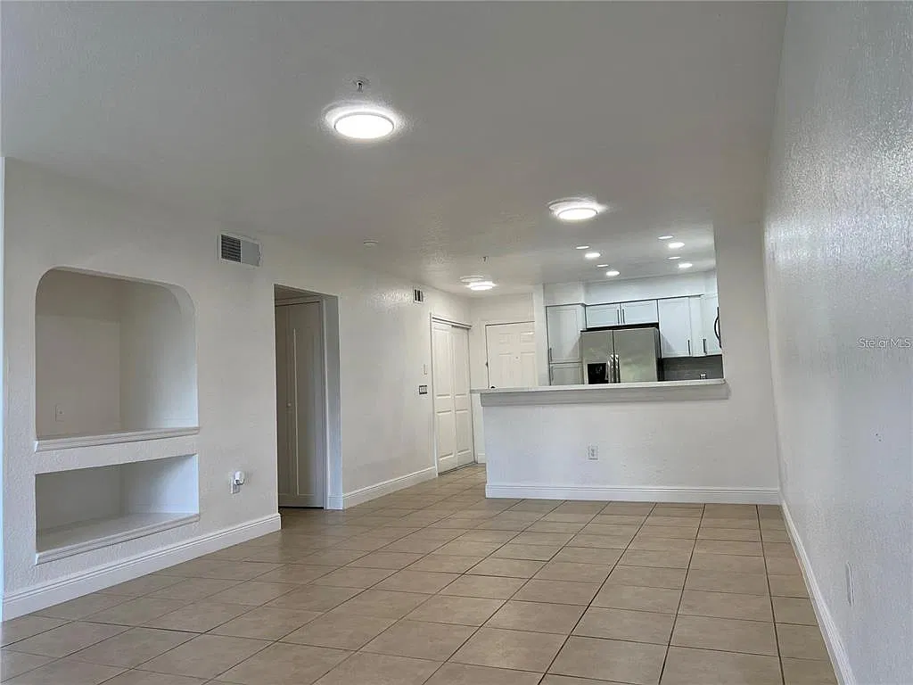 2 bed, 2.0 bath, 1160 sqft, $1,650 — Photo 4