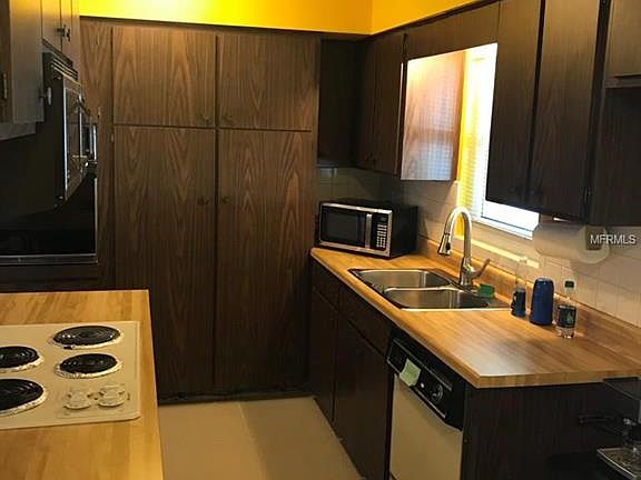 4th image of 2510 Greenmoor Pl