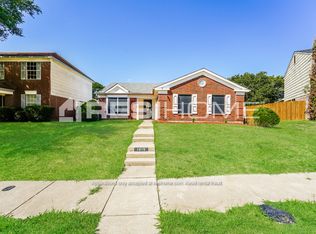 1015 Sumac Ct, Dallas, TX 75217
