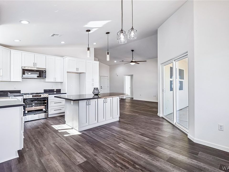 1st image of 9904 S Kingman Drive