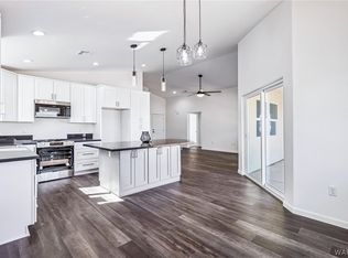 9904 S Kingman Dr, Mohave Valley, AZ 86440