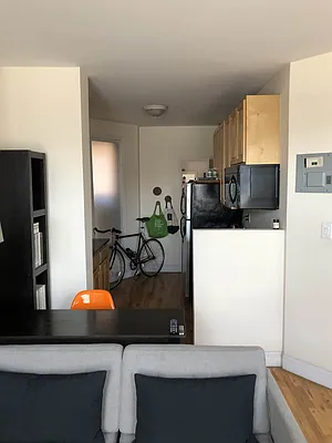 Rented by Uptown Flats LLC | media 14