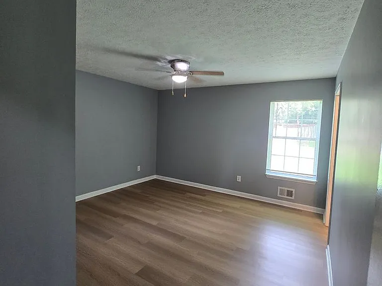 3706 Locust Ave — Photo 20