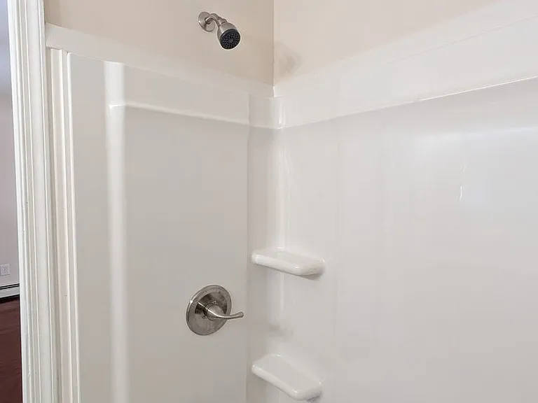416 Main St #I — Photo 15