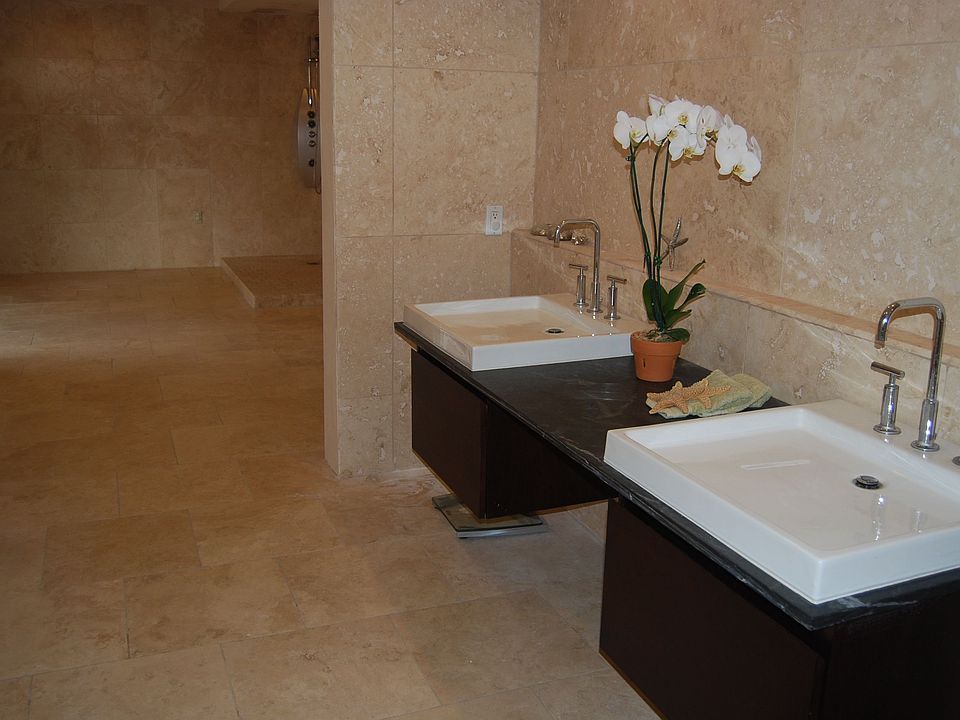 30ft Long Master Bathroom