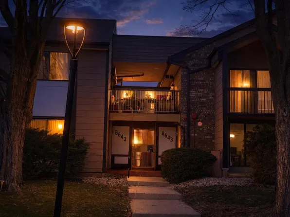 8643 North Servite DRIVE #214, Milwaukee, WI 53223