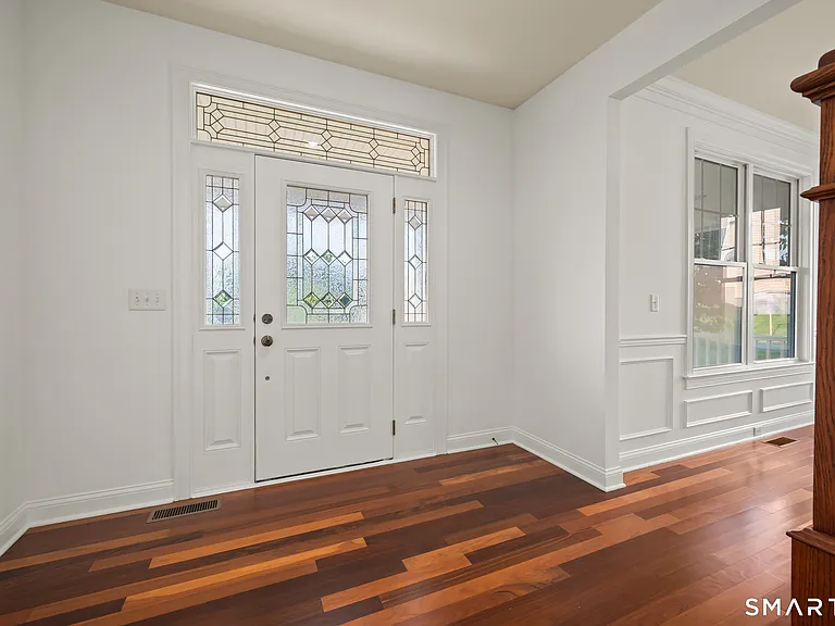 5 Rolling Hills Dr — Photo 12