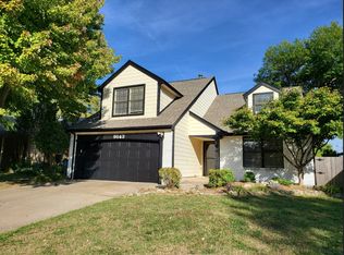 9143 S Maplewood Ave, Tulsa, OK 74137