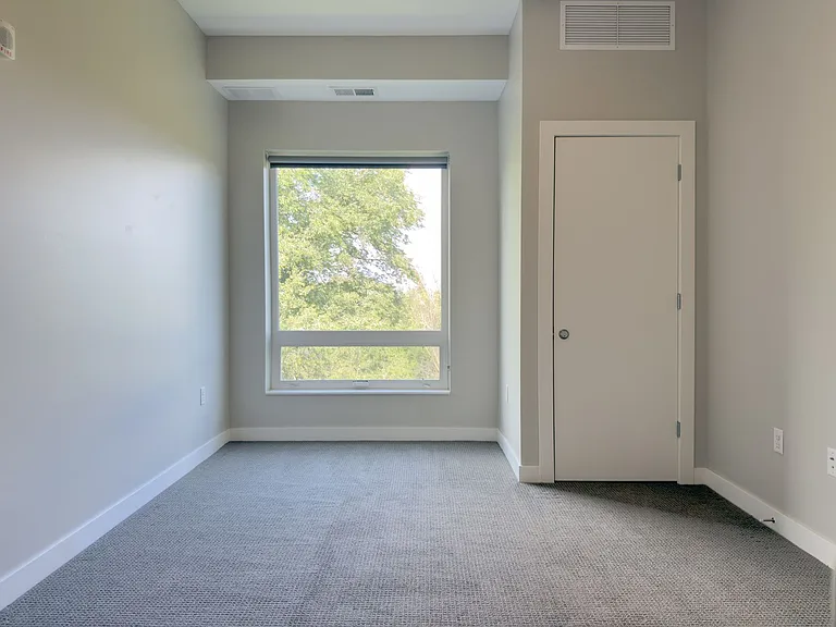 Red44 Luxury Apartments | Specials Available — Photo 95
