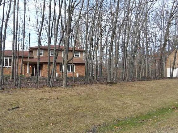 2nd image of 8146 Manitou Dr