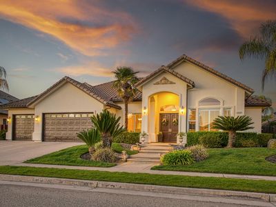 2222 E Hogan Ave, Fresno, CA, 93730