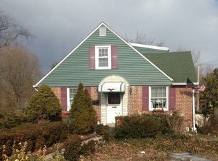 146 Taylor Ave, Woodlyn, PA 19094