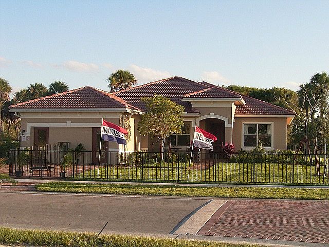 9388 Silent Oak Circle*