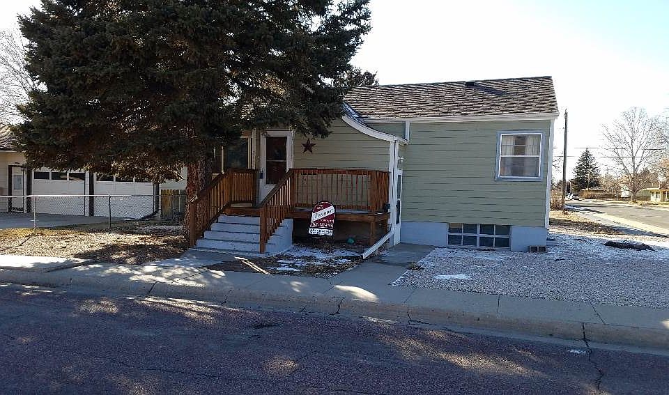 1st image of 2642 E B St