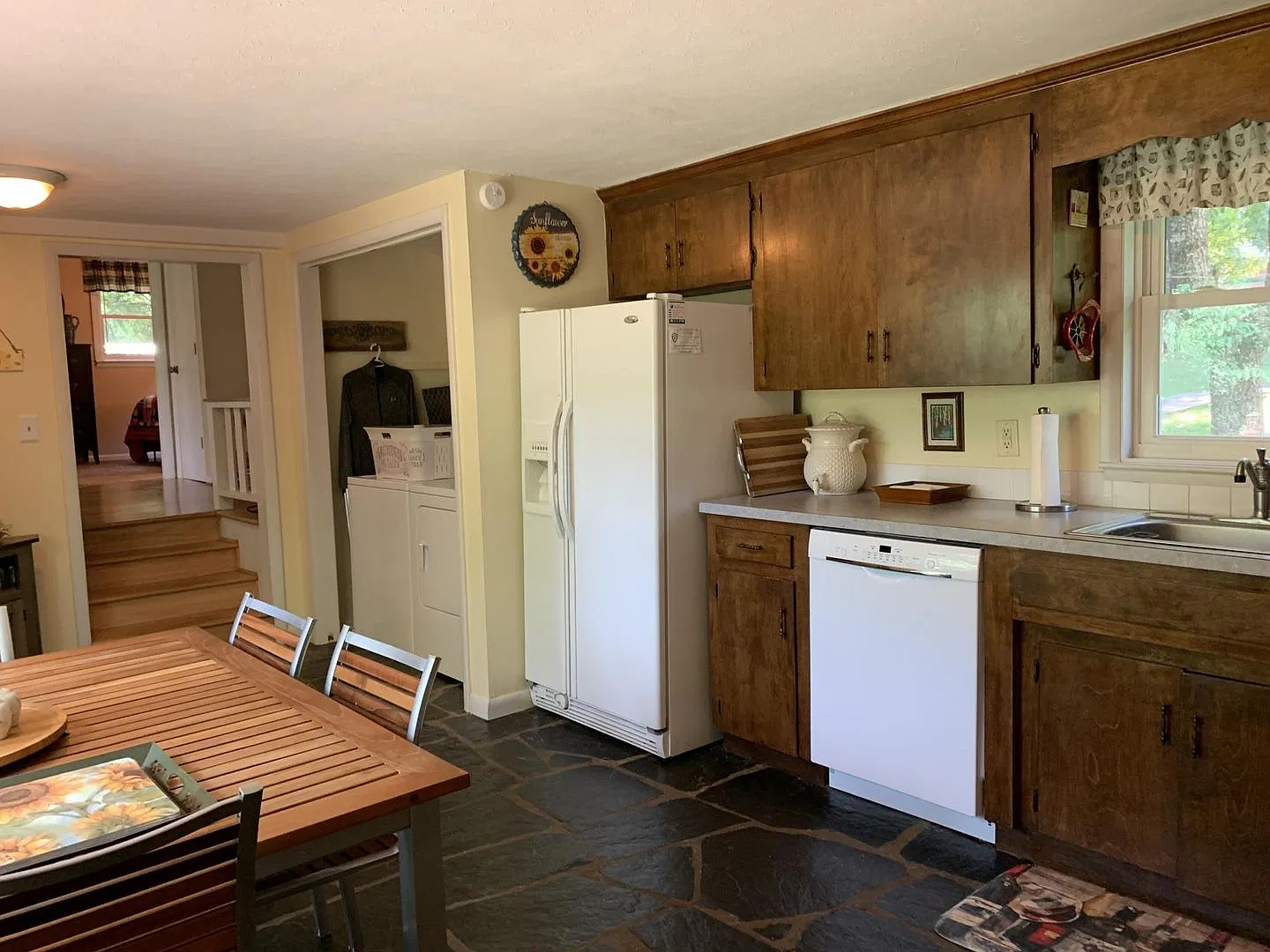 Lakeside House at Timberlake — Photo 4