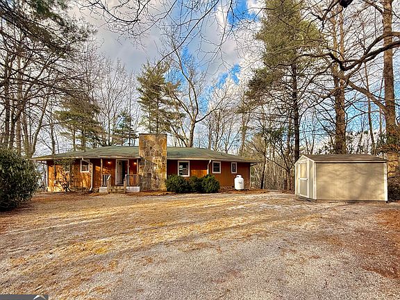 2nd image of 130 Ivy Trl