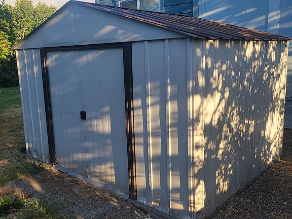 3rd image of 1844 Springwood St