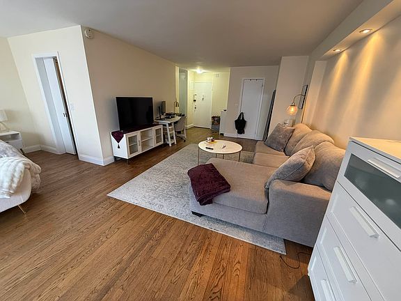 2nd image of 155 E 34th St APT 12H
