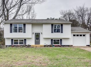 680 Singing Hills Ct, Roswell, GA 30076