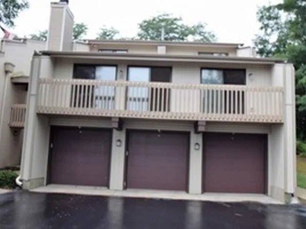 71 White Oaks Rd #0, Fox Lake, IL 60020