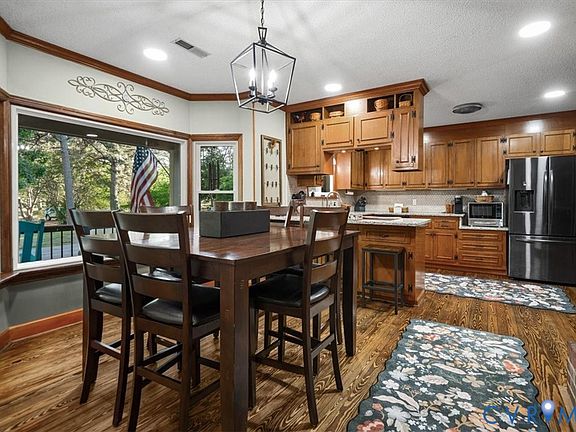 5th image of 18522 Goode Ln