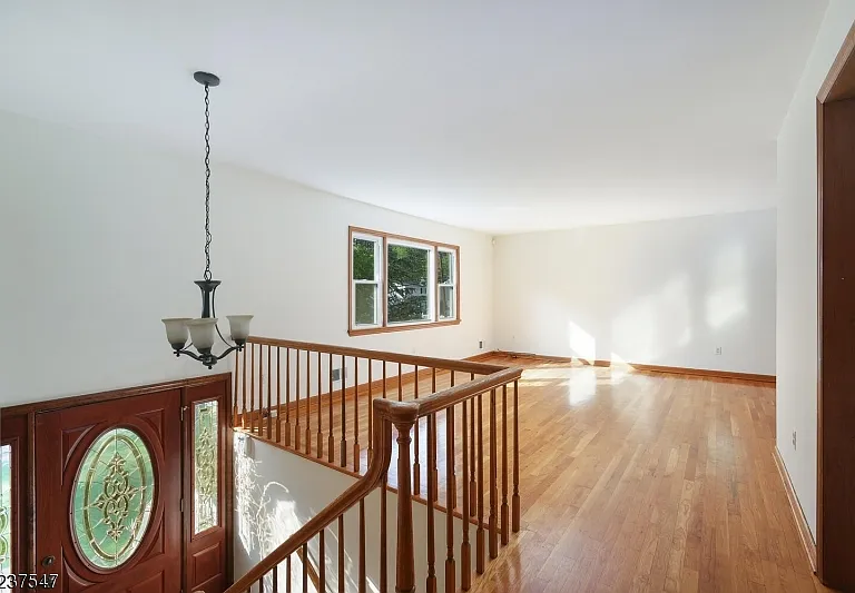 2128 W Broad St — Photo 4