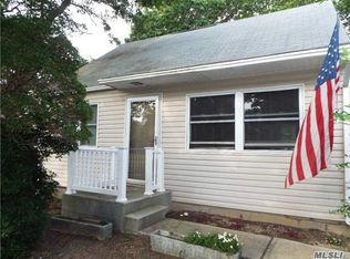 1162 William Floyd Pkwy, Shirley, NY 11967