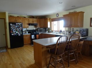 S4653 Erickson Ln, Viroqua, WI 54665