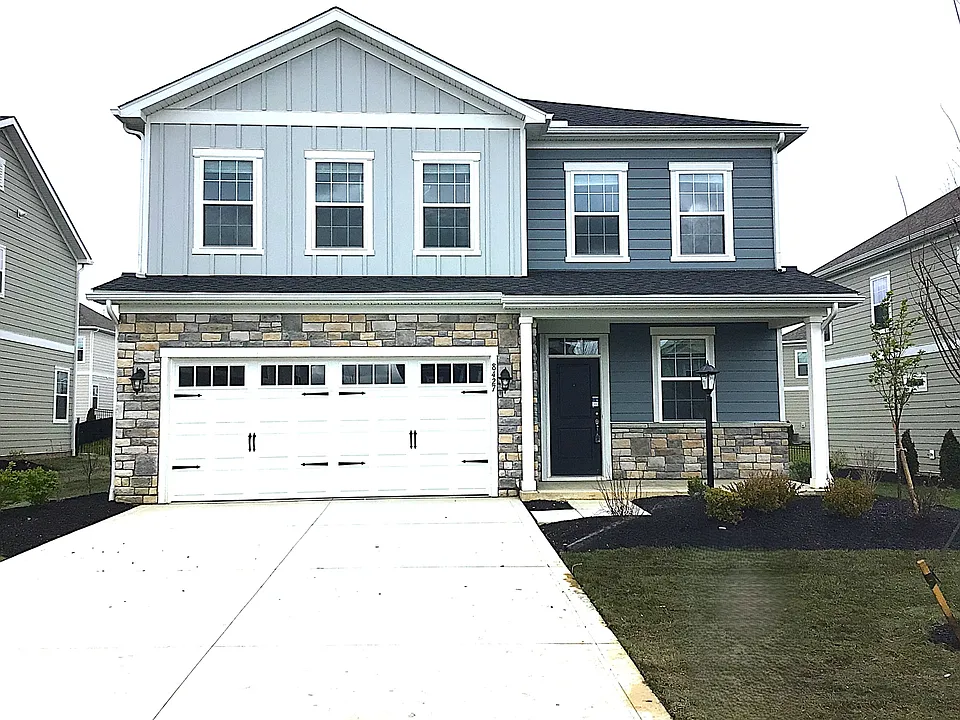 8427 Merlin Dr