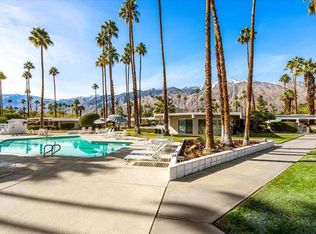 2033 E Ramon Rd APT 1B, Palm Springs, CA 92264