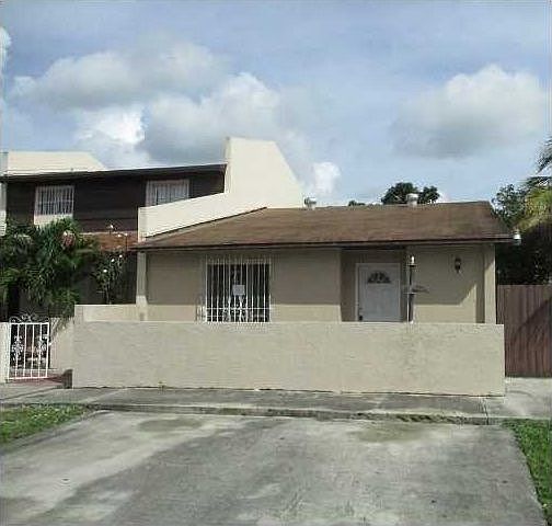 1st image of 5674 NW 195th Ter